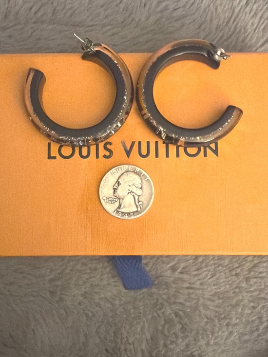 Louis Vuitton Jewelry - Preloved Louis Vuitton blue resin Monogram Hoop Earrings comes box